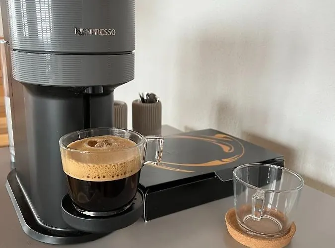 Spacious With Outstanding Views Direct Access Of Europe Apartmán